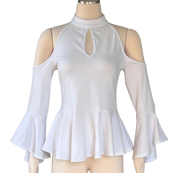 NWOT Boston Proper Women's Cold Shoulder Keyhole Peplum White Top Size Small - Picture 6 of 8
